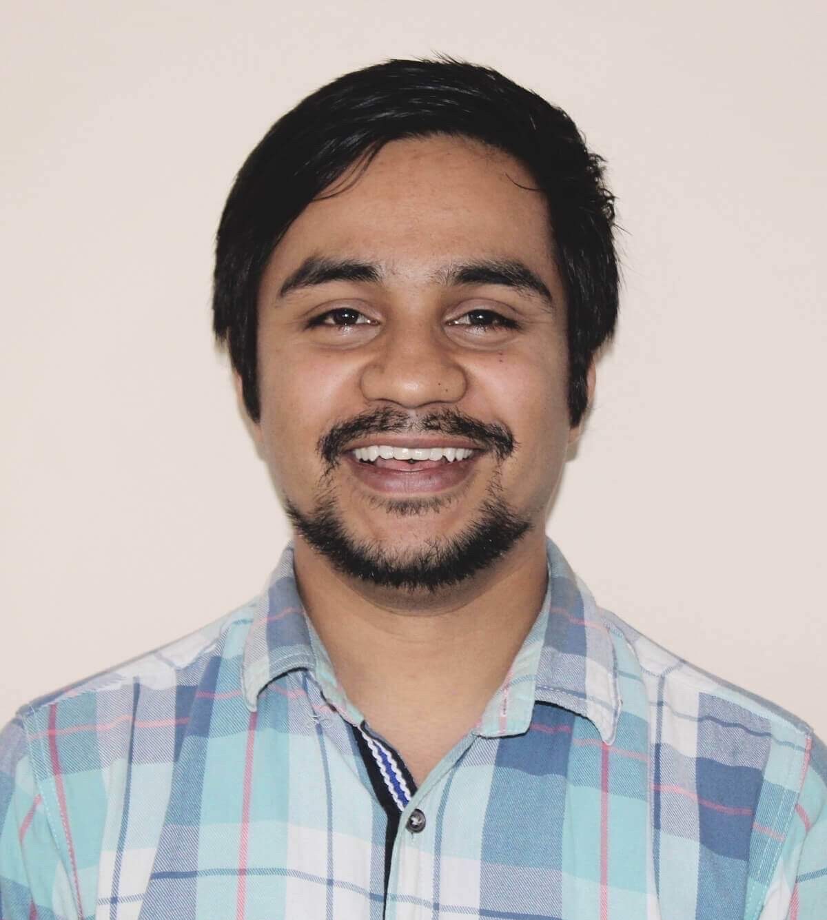 Aasish-Gautam-e1726470740655
